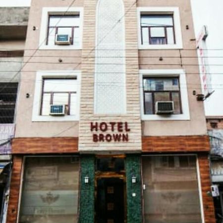 Hotel Brown 루드히아나 외부 사진
