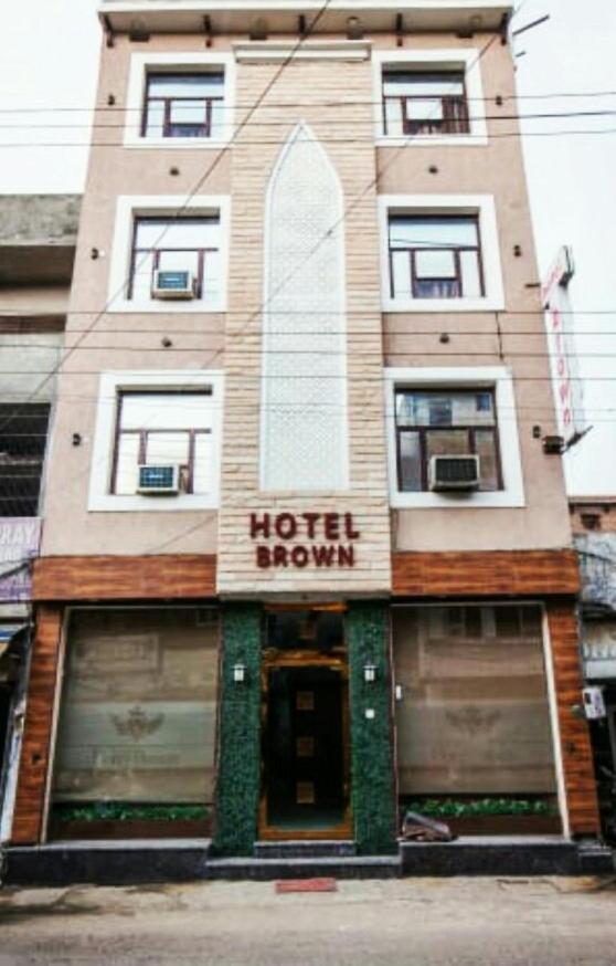 Hotel Brown 루드히아나 외부 사진